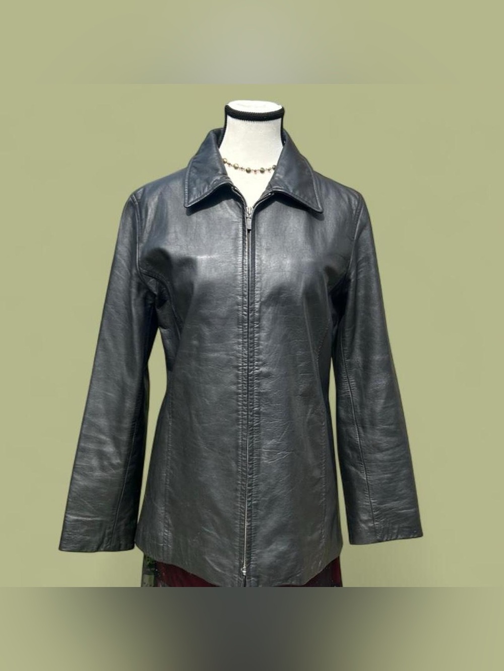 Vintage black leather jacket!